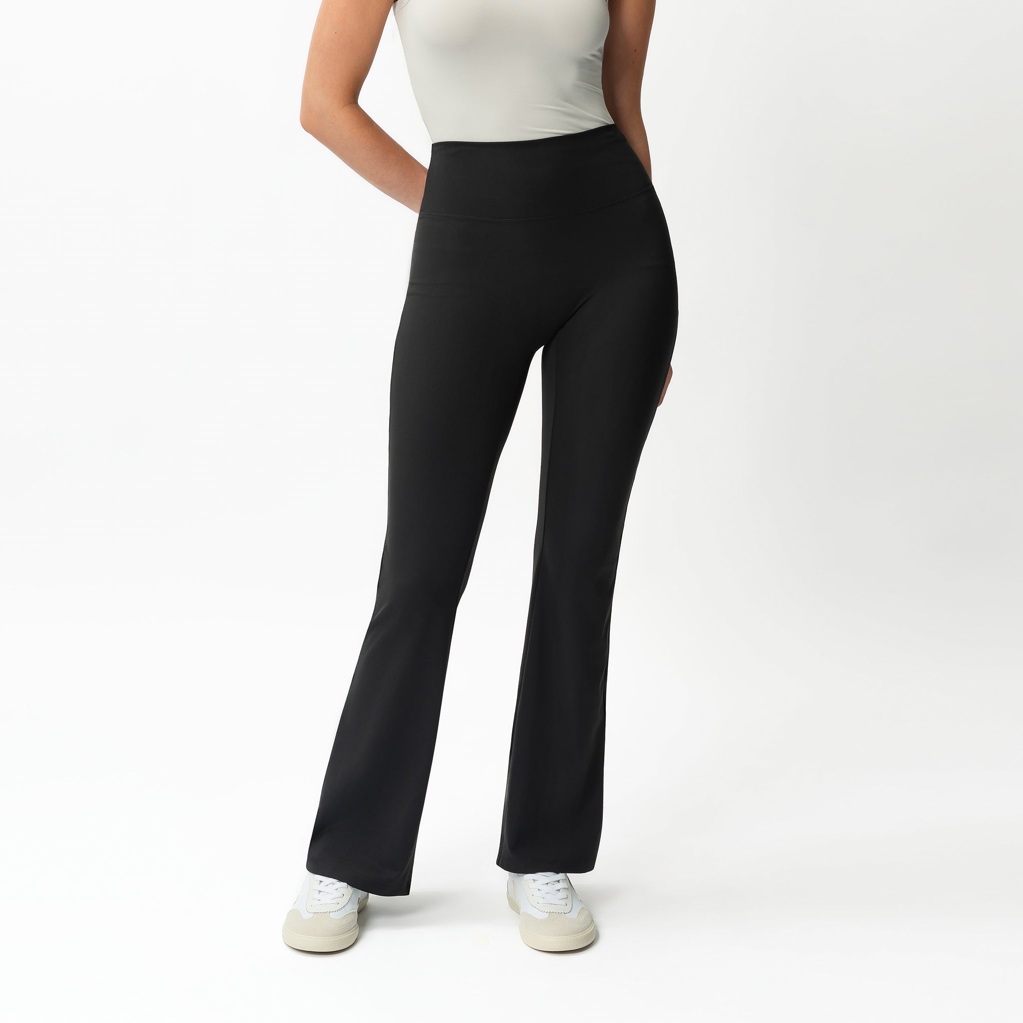 Asana Flared Legging - Ninepine