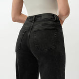 Relaxed ComfortDenim™ Jeans - Ninepine