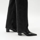 Relaxed ComfortDenim™ Jeans - Ninepine