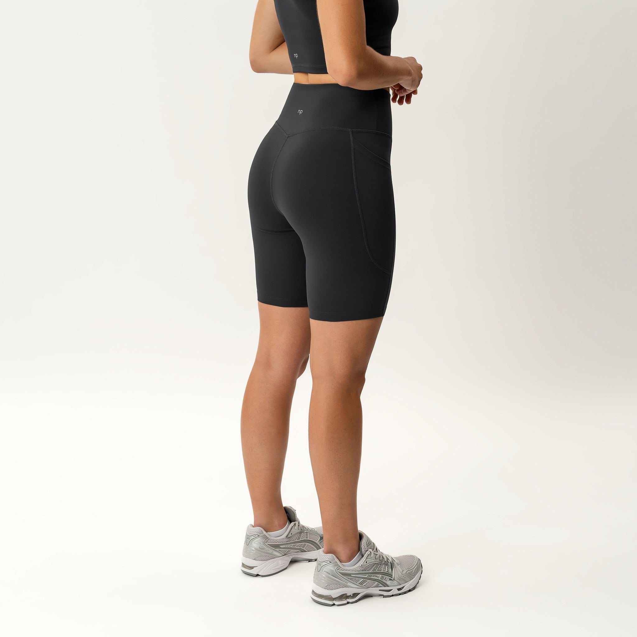 Asana Pocket Biker Short - Ninepine